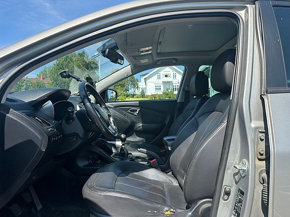 Hyundai ix35 8 of 15