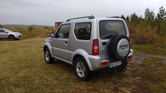 Suzuki Jimny 2 of 6