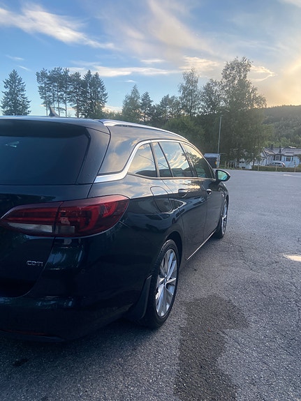 Opel Astra 17 of 30