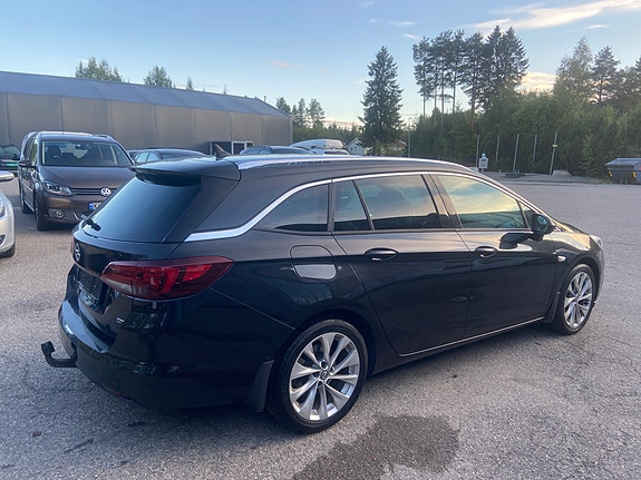 Opel Astra 9 of 30