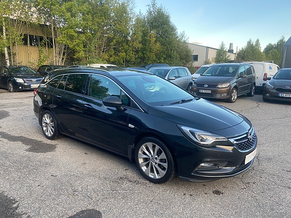 Opel Astra 12 of 30