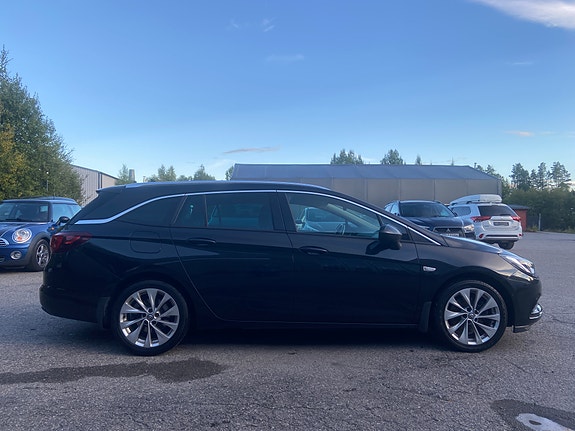 Opel Astra 10 of 30