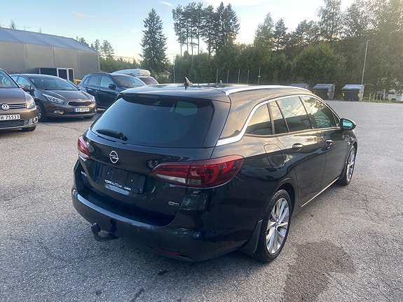 Opel Astra 8 of 30