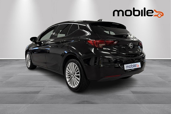 Opel Astra 21 of 25