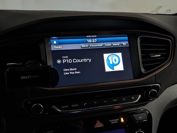 Hyundai IONIQ 17 of 24