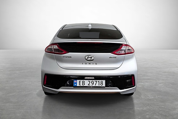 Hyundai IONIQ 7 of 24
