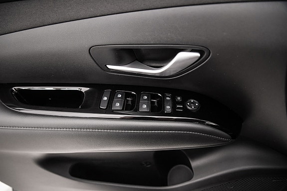 Hyundai Tucson 13 of 28