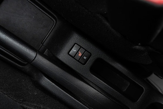 Toyota Verso-S 30 of 30