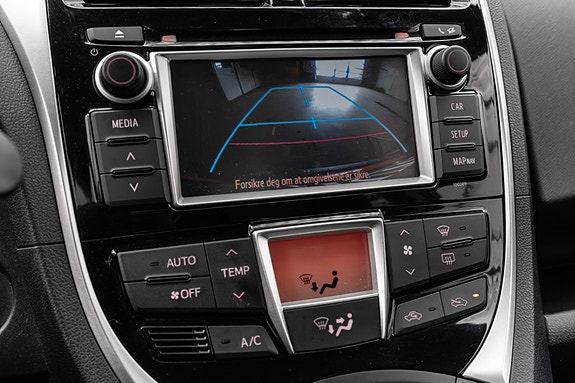 Toyota Verso-S 25 of 30