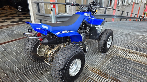 Yamaha Warrior 350 ATV 6-Speed 6 of 30
