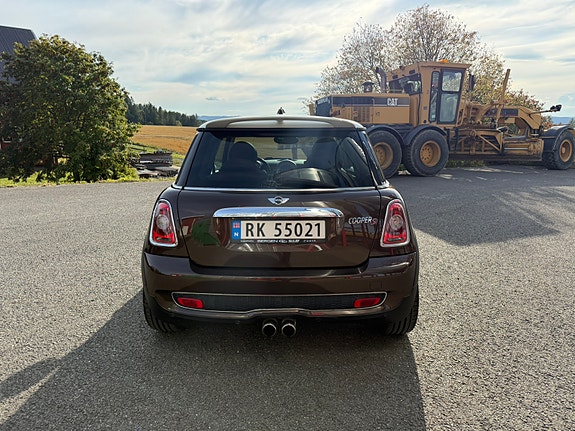 MINI Cooper S 5 of 30