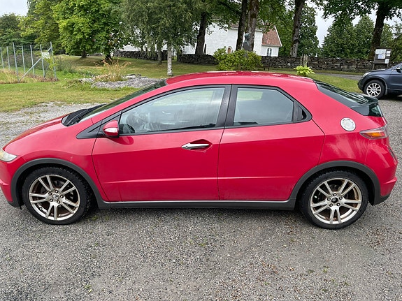 Honda Civic 2 of 16