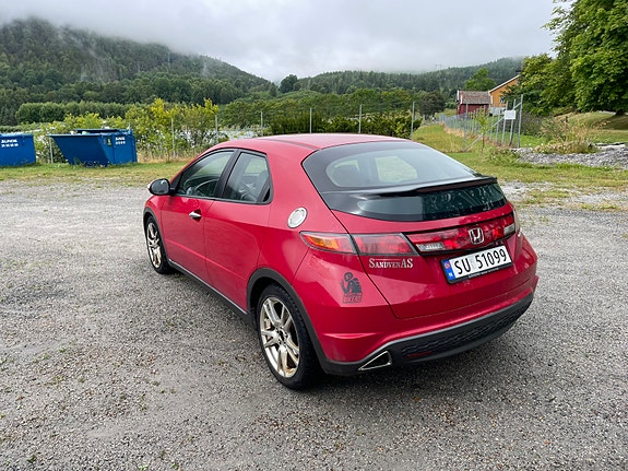 Honda Civic 3 of 16