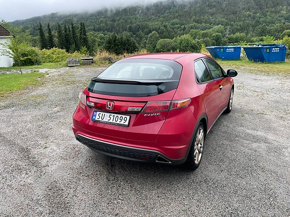 Honda Civic 4 of 16