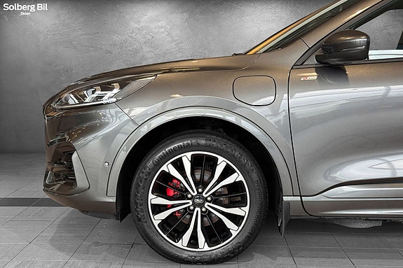 Ford Kuga 16 of 30