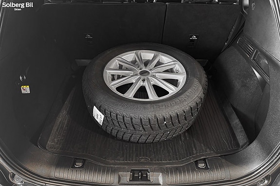 Ford Kuga 8 of 30