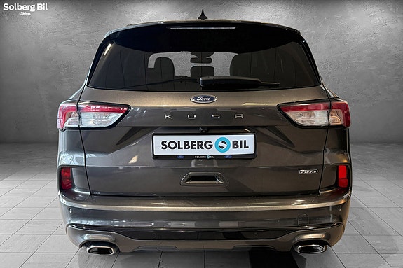 Ford Kuga 6 of 30
