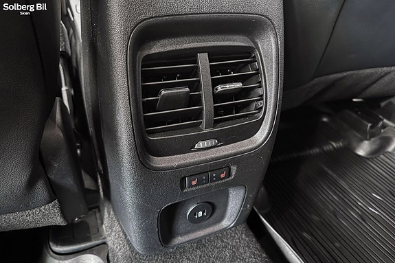 Ford Kuga 21 of 30