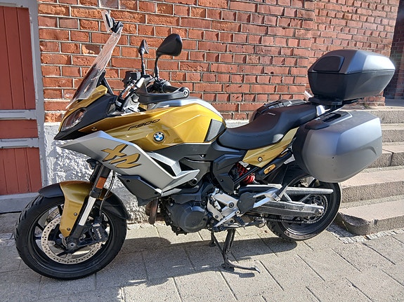 BMW F 900 XR 3 of 11