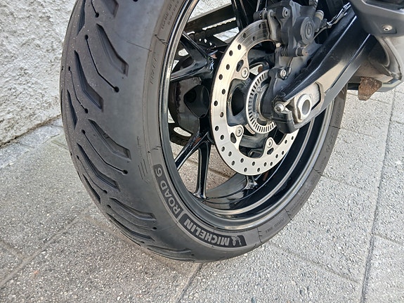 BMW F 900 XR 10 of 11