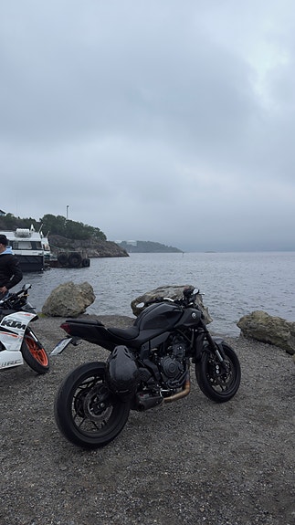 Yamaha MT-07 2 of 7