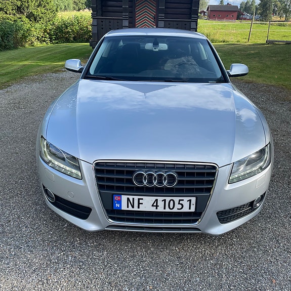 Audi A5 2 of 27