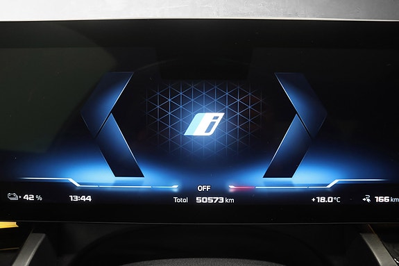 BMW i5 13 of 30