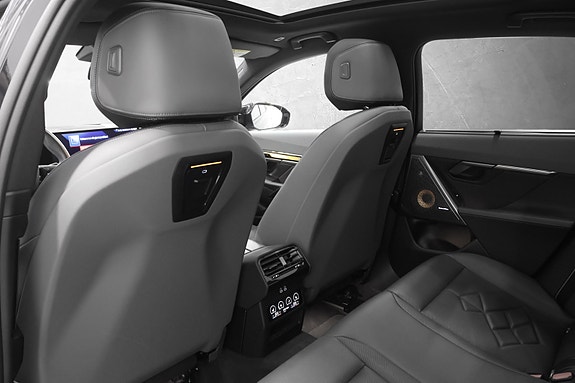BMW i5 21 of 30