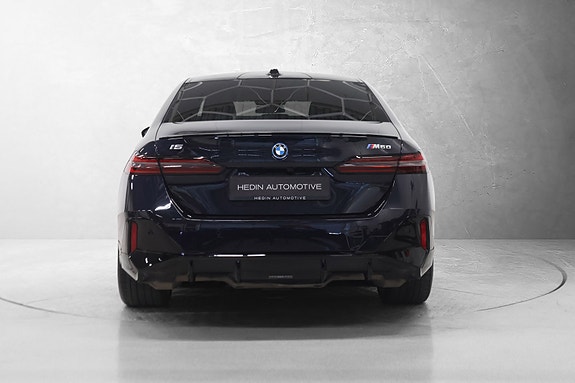 BMW i5 3 of 30