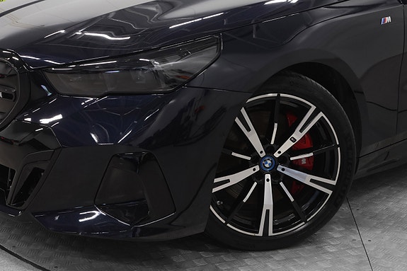 BMW i5 5 of 30