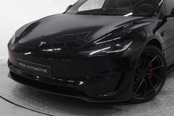 Tesla Model 3 4 of 30