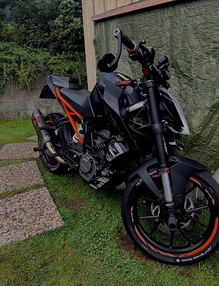 KTM 125 Duke 7 of 7