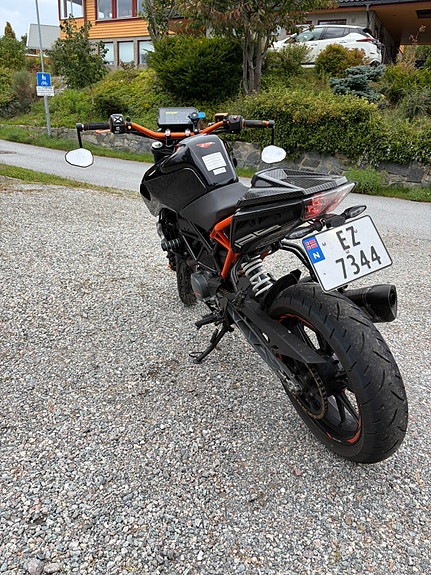 KTM 125 Duke 4 of 7