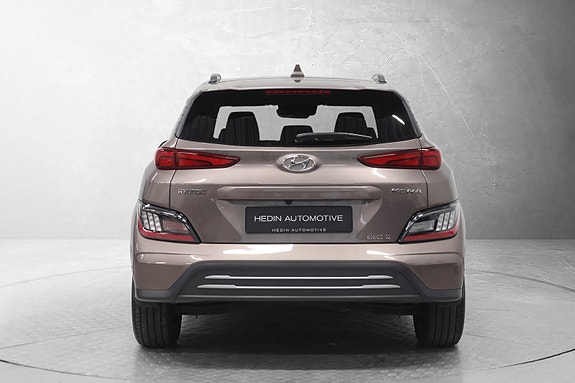 Hyundai Kona 2 of 30