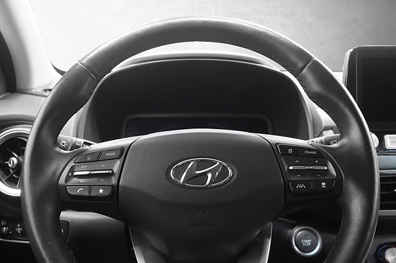Hyundai Kona 12 of 30