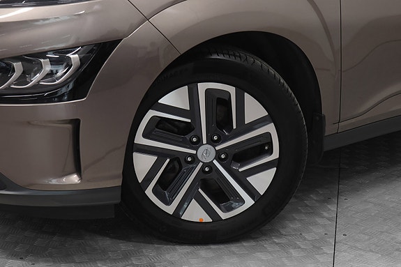 Hyundai Kona 5 of 30
