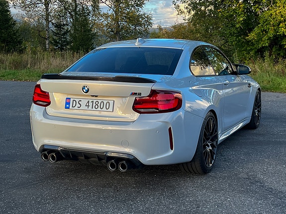 BMW M2 10 of 30