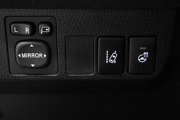 Toyota RAV4 23 of 27