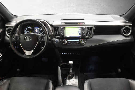 Toyota RAV4 21 of 27