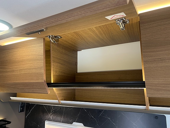 Benimar Amphitryon 967, Alde, 180 hk. 8 tr. AUTOMAT, Enkle senger 29 of 30