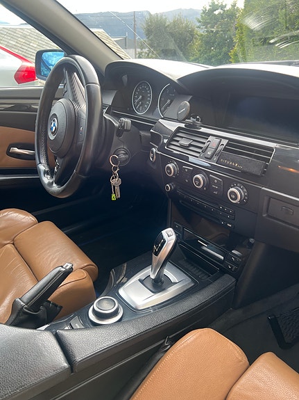 BMW 525xd 12 of 25