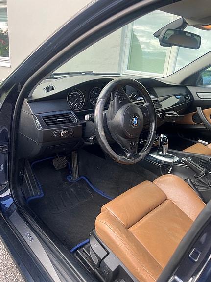 BMW 525xd 14 of 25