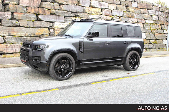 Land Rover Defender 110 3 of 30