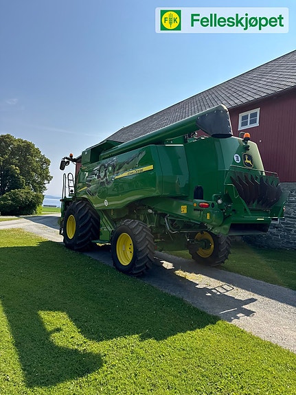 John Deere T550 Hillmaster 3 of 25