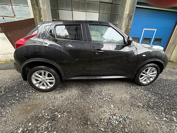 Nissan Juke 6 of 23