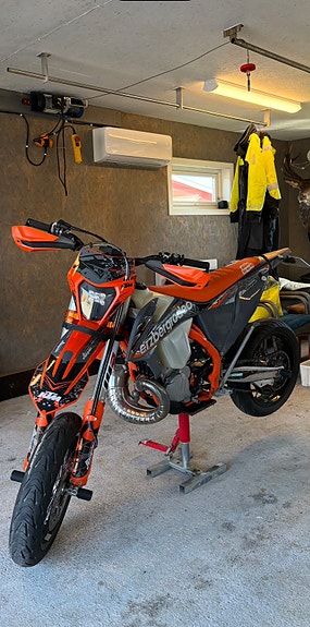 KTM 300 EXC Erzbergrodeo 2 of 21