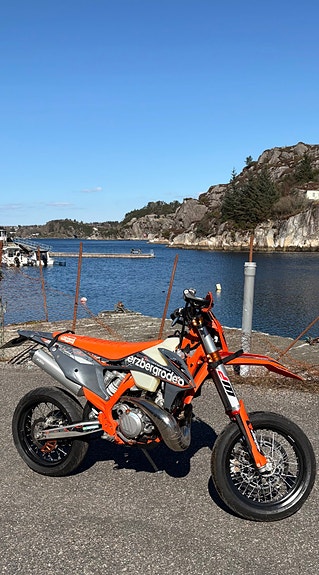 KTM 300 EXC Erzbergrodeo 4 of 21