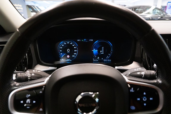 Volvo V60 28 of 30