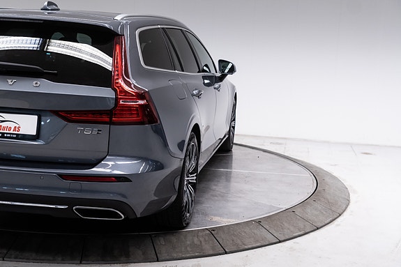 Volvo V60 8 of 30