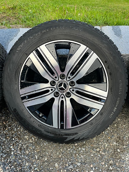 Mercedes-Benz EQA300 19 of 20
